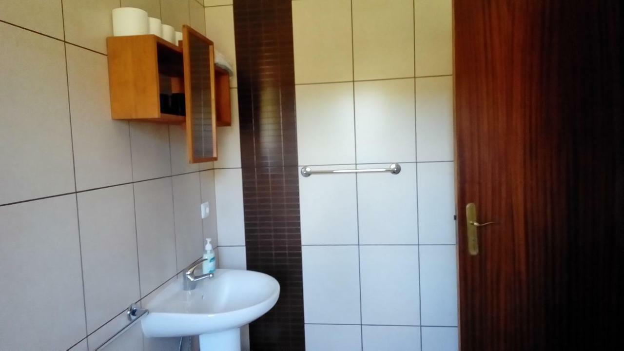 Alice'S House Hotel Horta  Bagian luar foto